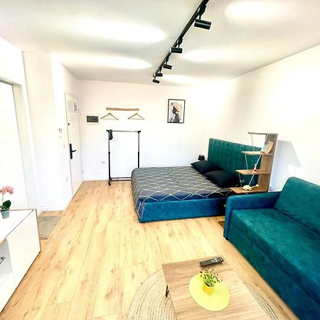 Central Studio Apartment 1, Tirana Exterior photo