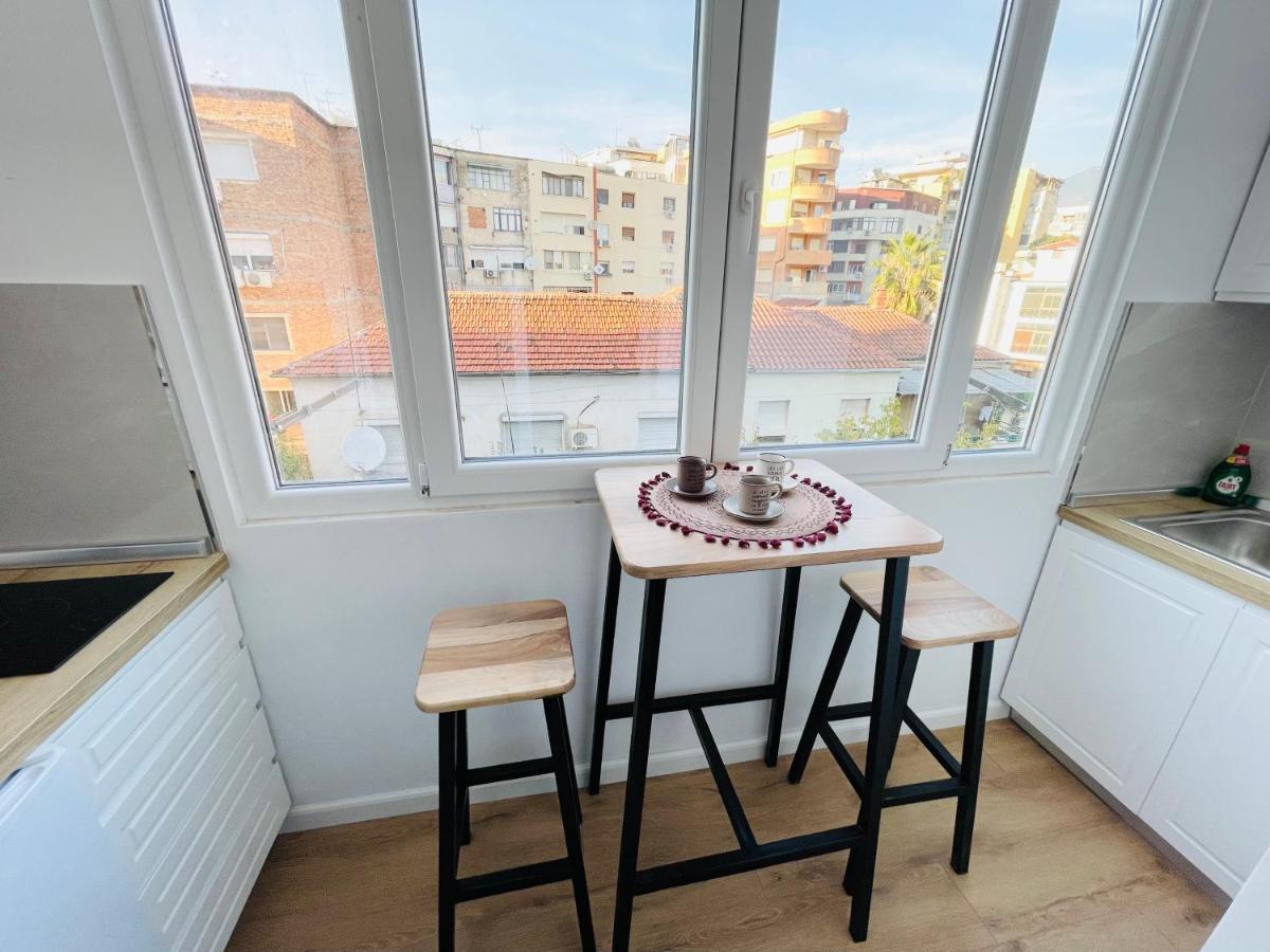 Central Studio Apartment 1, Tirana Exterior photo